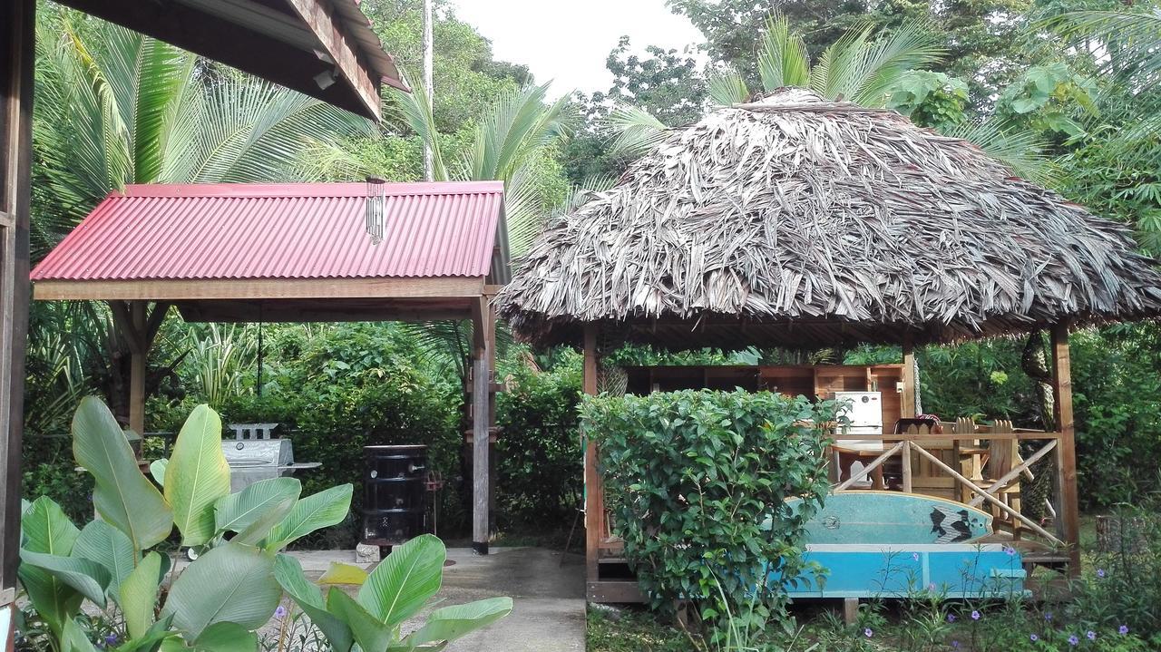 بوكاس تاون Casa Abundancyah B&B المظهر الخارجي الصورة